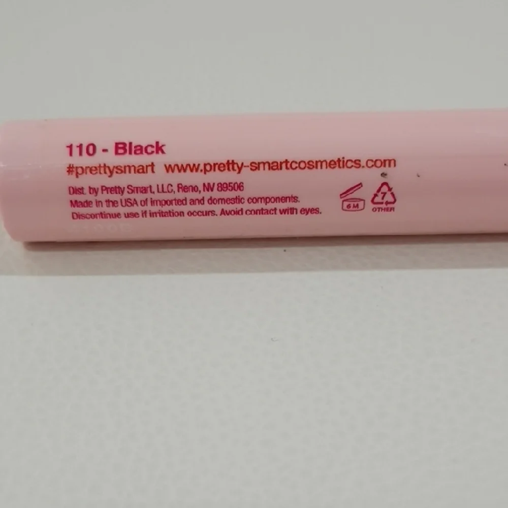 Pretty Smart Mascara — Black (Pink Tube)